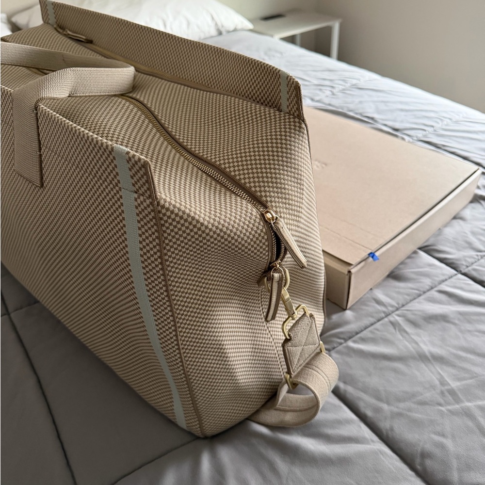 Rothy's mini check Tan and Cream weekender Bag - Picture 3 of 14